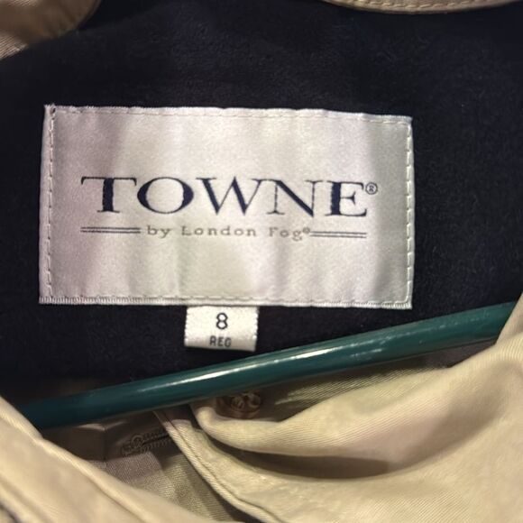 Towne By London Fog Khaki Trench Coat Size 8 Woman's - Picture 6 of 7